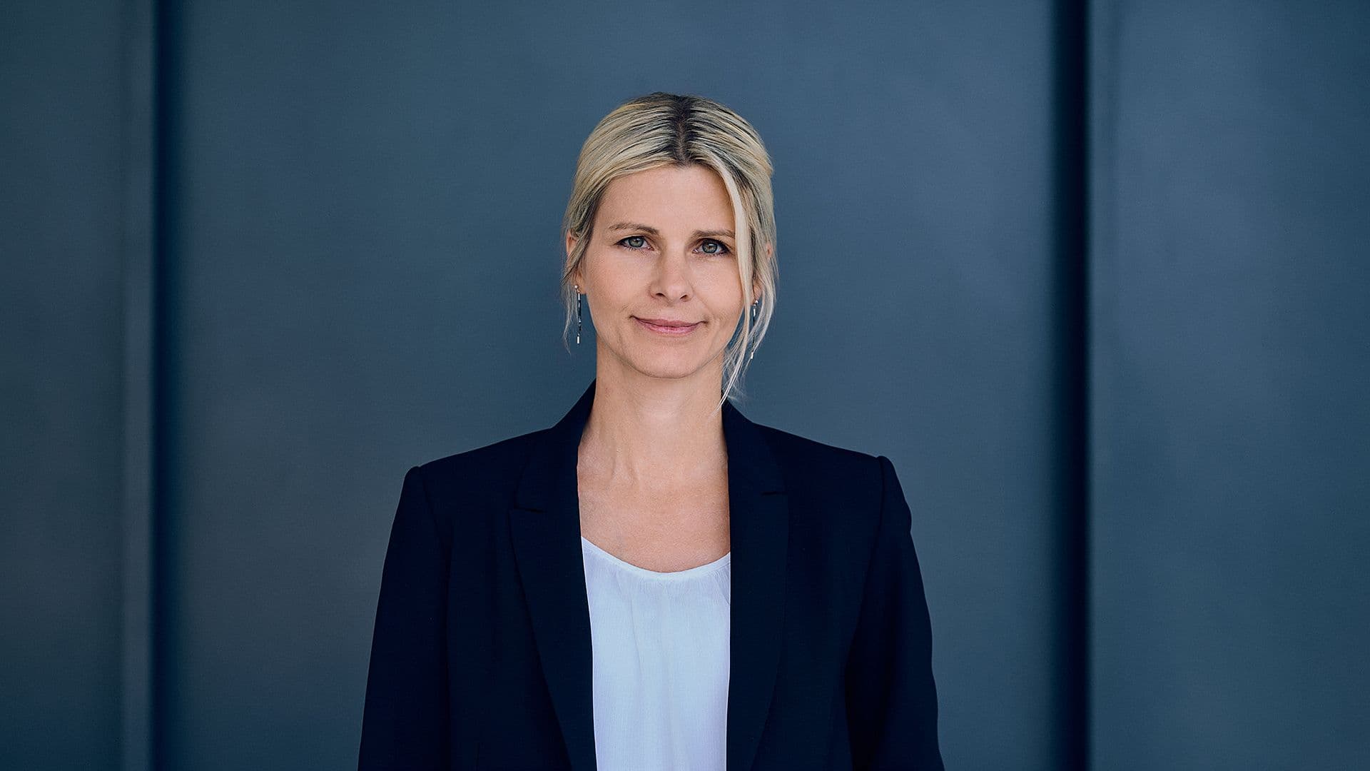 Dr. Andrea Wolf