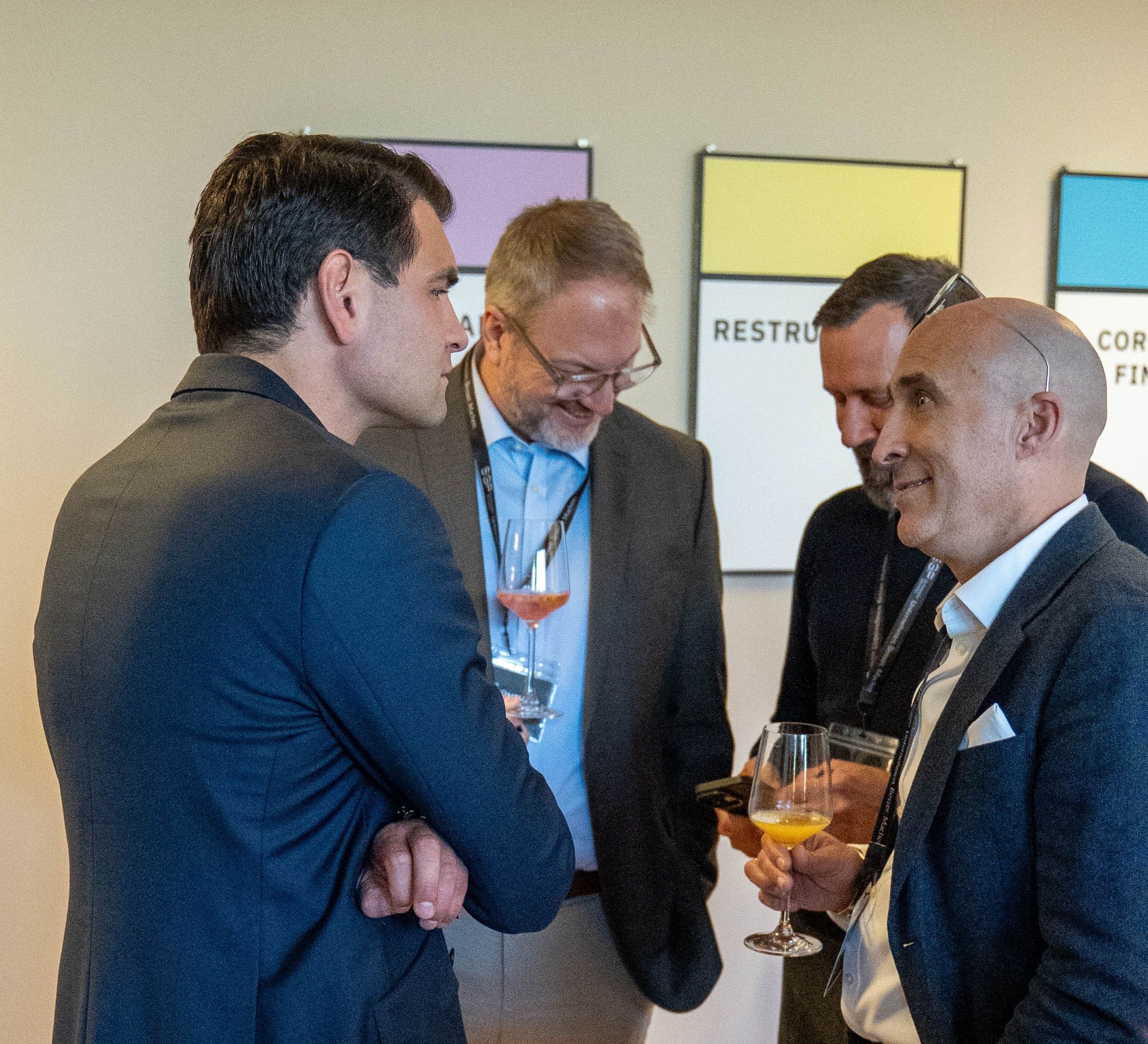 First Office Anniversary in München. Interdisziplinäres Networking am neuen Standort